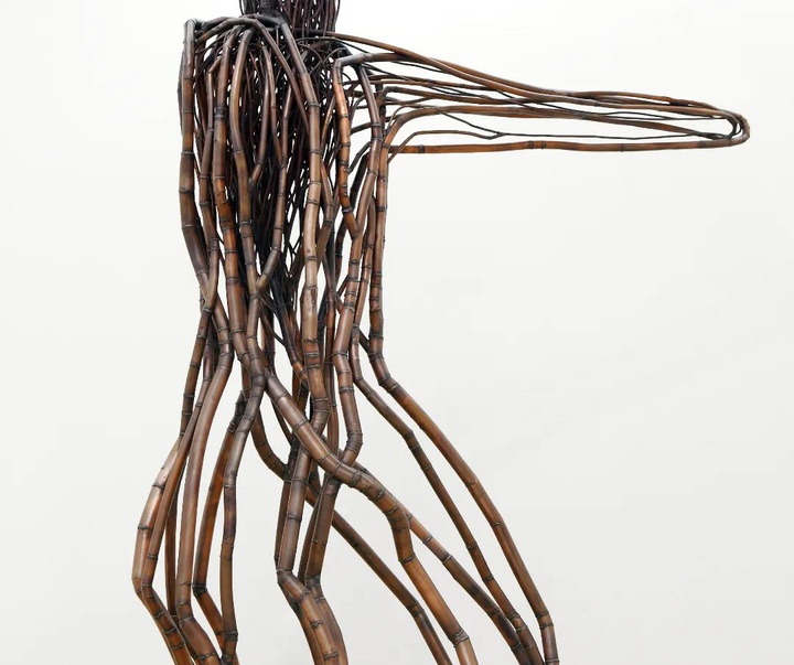 Gallery of Sculpture by Ahnjaehong - South Korea