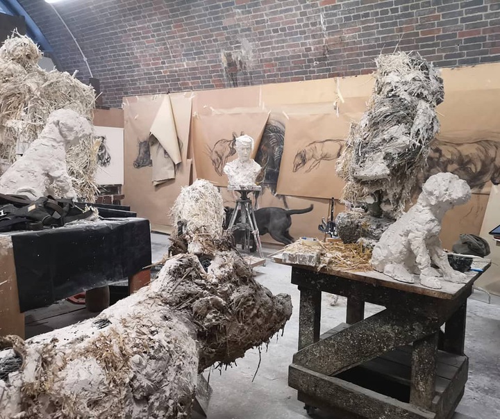 Gallery of Sculpture by Nicola Hicks - UK