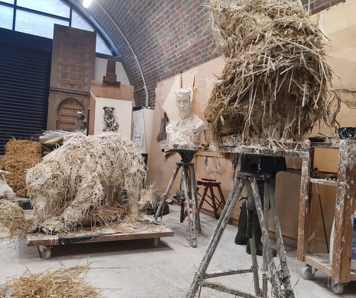 Gallery of Sculpture by Nicola Hicks - UK