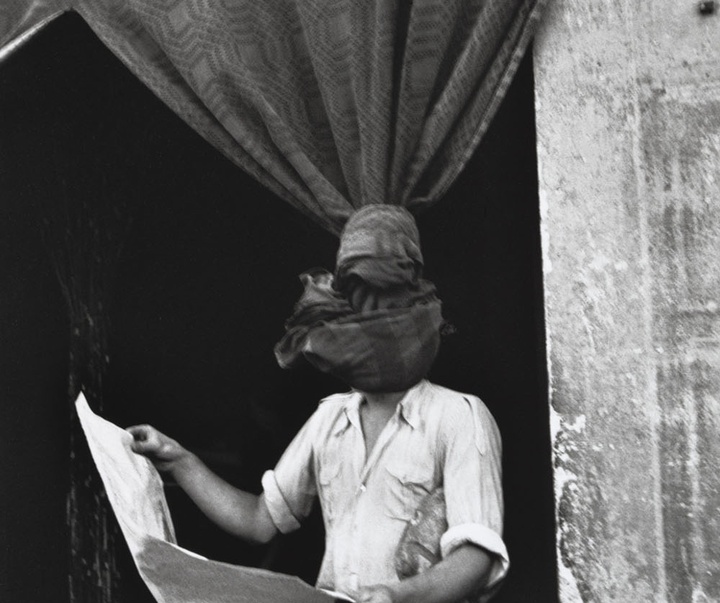 Gallery of Photos by Henri Cartier-Bresson-30s & 40s