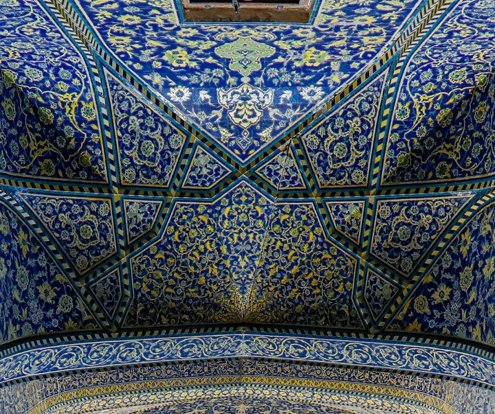Gallery of photography by Amirhossein Abtahi Fouroshani - Iran