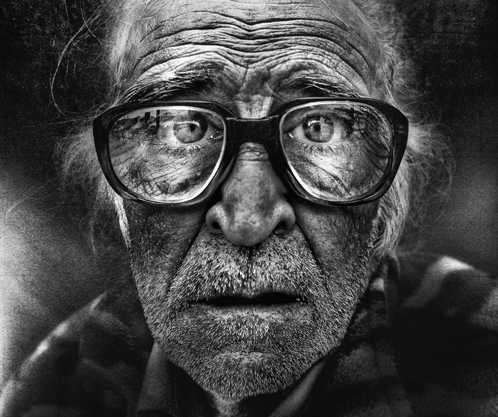 Gallery of photography by Lee Jeffries-USA