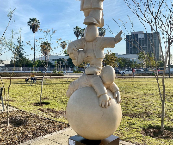 Gallery of Sculpture by Rodrigo De La Sierra - Mexico