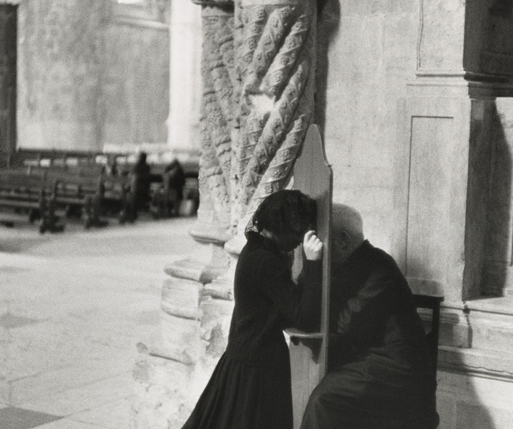 Gallery of Photos by Henri Cartier-Bresson-50s & 60s