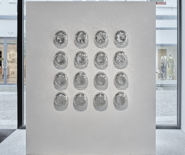 Gallery of Modern Art by Rotganzen - Netherlands