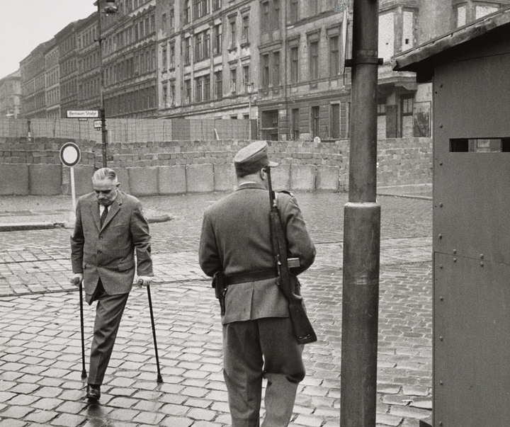 Gallery of Photos by Henri Cartier-Bresson-50s & 60s