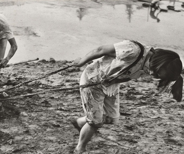 Gallery of Photos by Henri Cartier-Bresson-50s & 60s