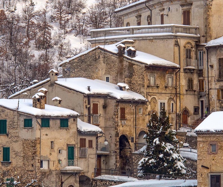 Gallery of Photography by Lyon Corso - Italy