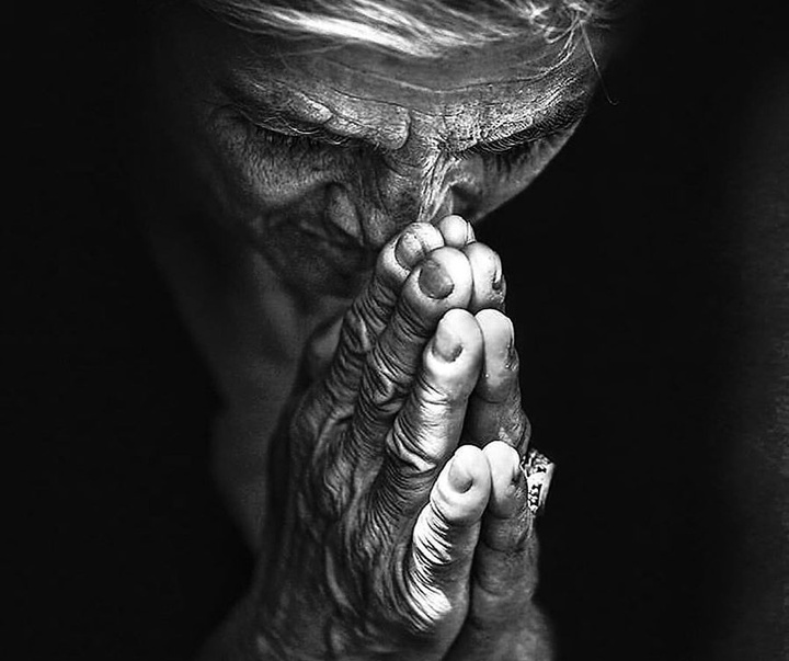 Gallery of photography by Lee Jeffries-USA