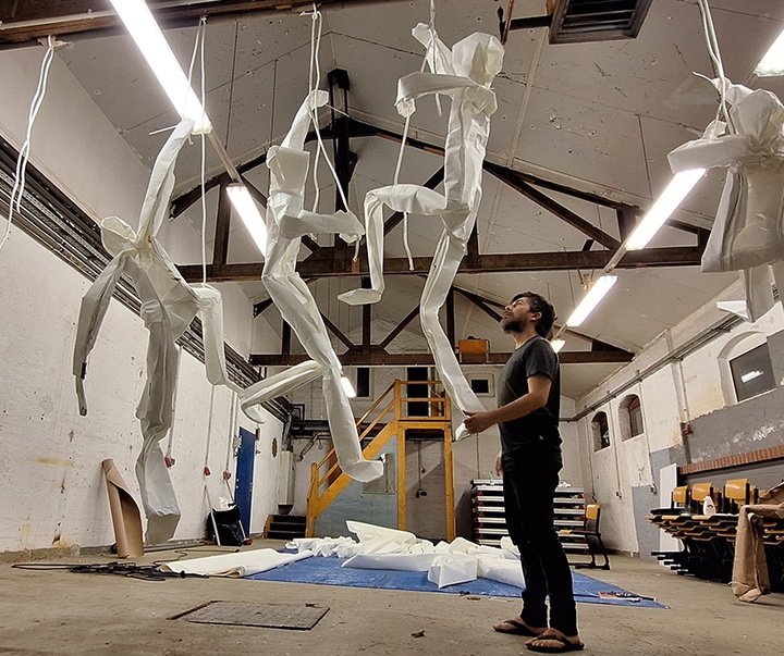 Gallery of Sculpture by Claudio Acuña J. - Chile
