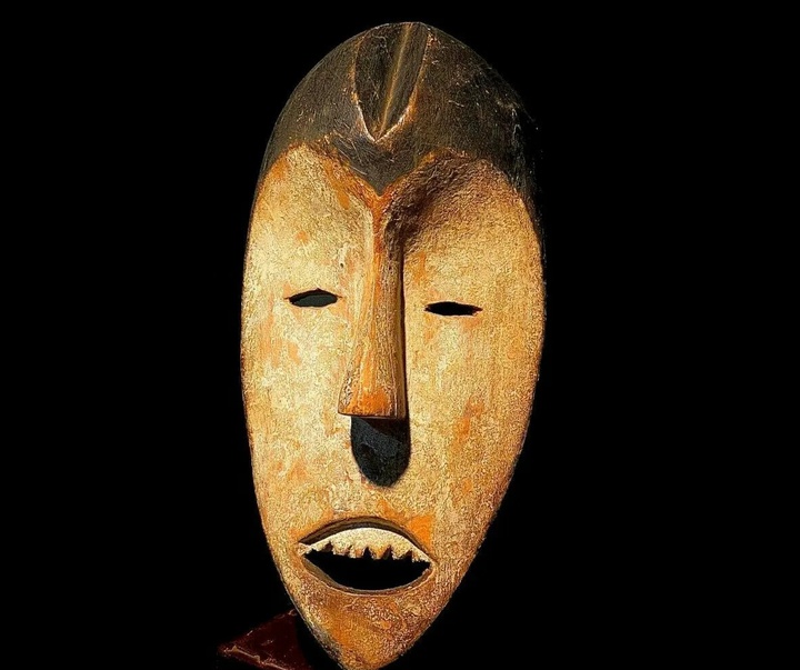 Gallery of Sculpture -  African Masks
