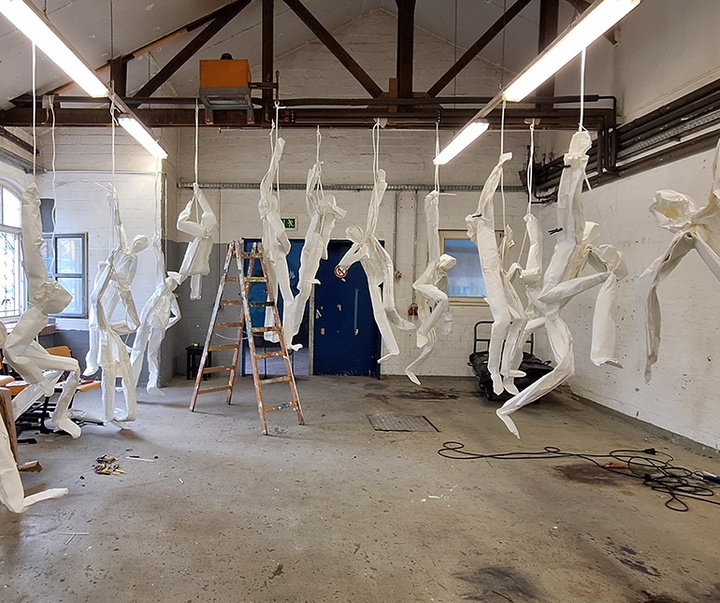 Gallery of Sculpture by Claudio Acuña J. - Chile