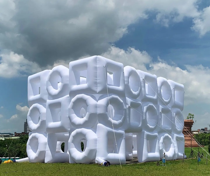 Gallery of Modern Art by Cyril Lancelin - France