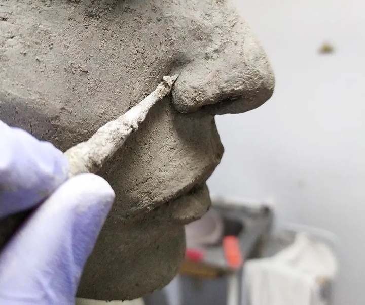Gallery of Sculpture by Celine Chouvenc - France
