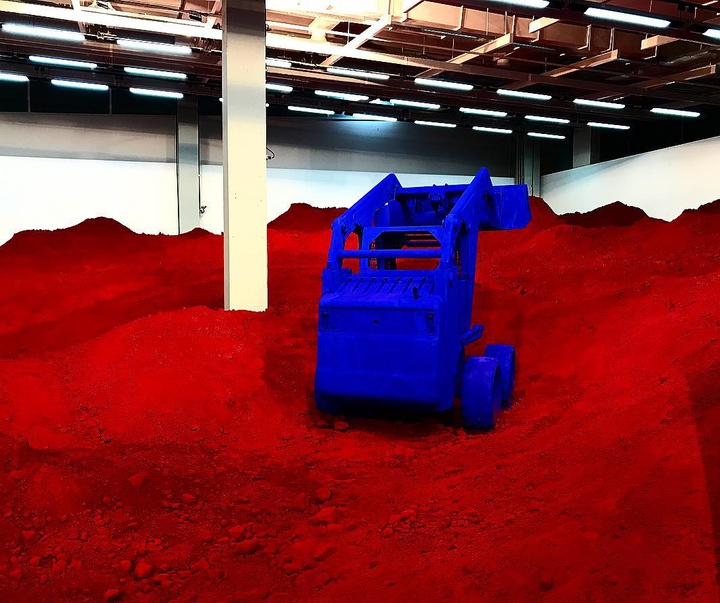 Gallery of Sculpture by Anish Kapoor - India