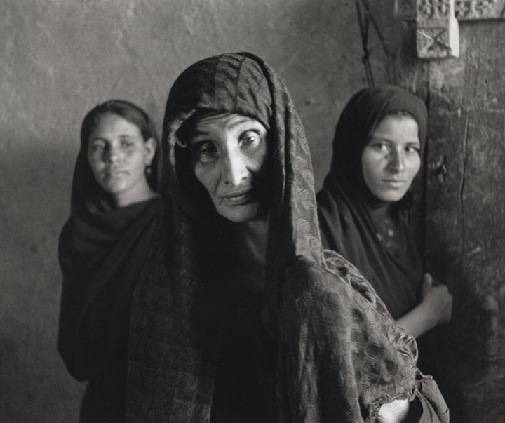 Gallery of Photos by Henri Cartier-Bresson-50s & 60s