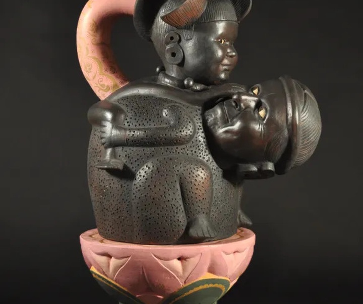 Gallery of Sculpture by Kukuli Velarde - Peru