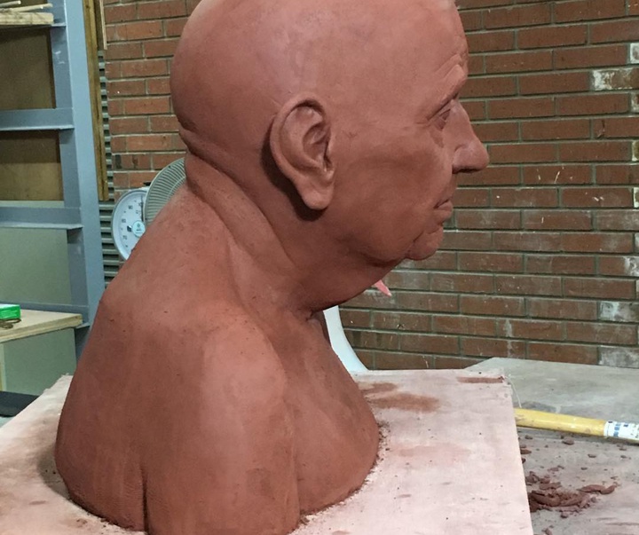 Gallery of Sculpture by Tip Toland - USA