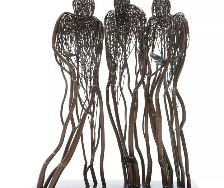 Gallery of Sculpture by Ahnjaehong - South Korea