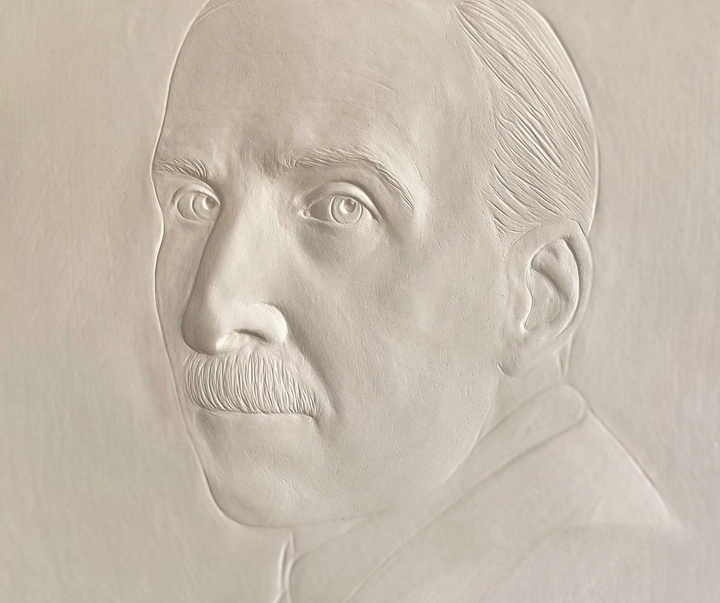 Gallery of Sculpture by Jesús Iglesias - Spain