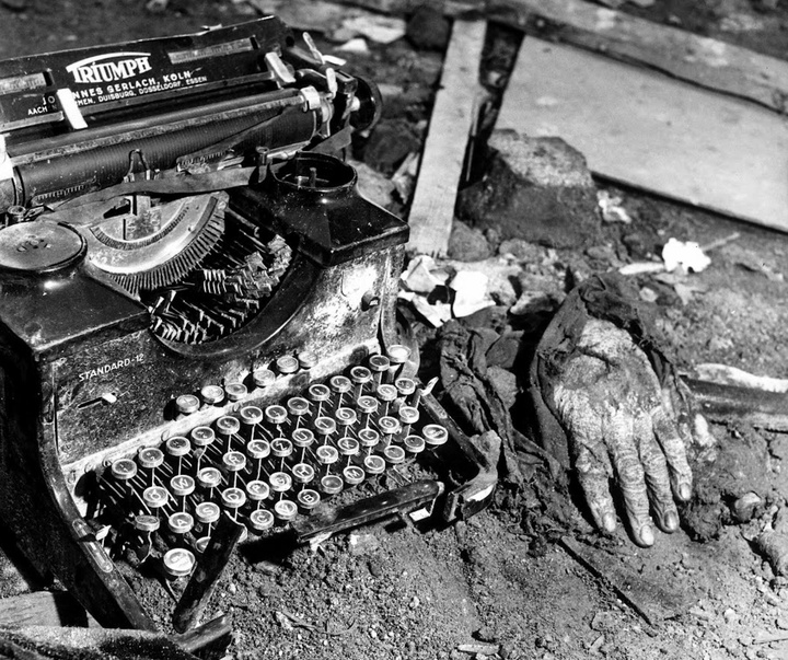 Gallery of Photography - War Photography