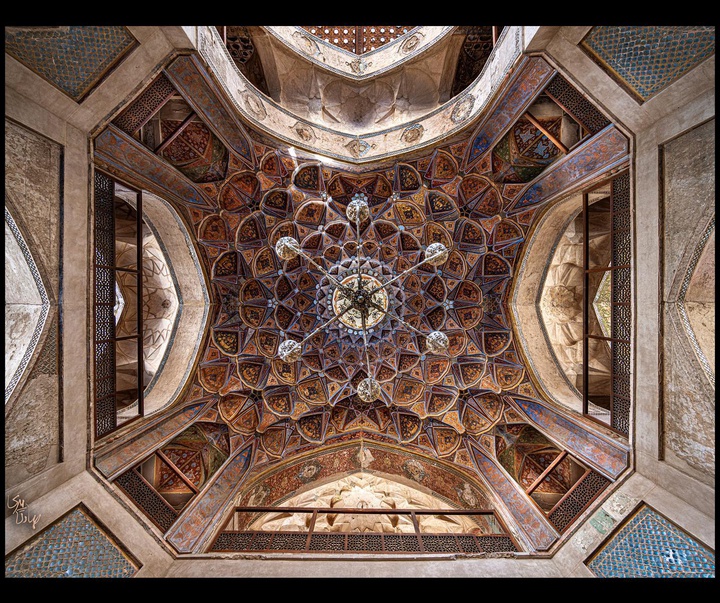 hashtbehesht palace isfahan