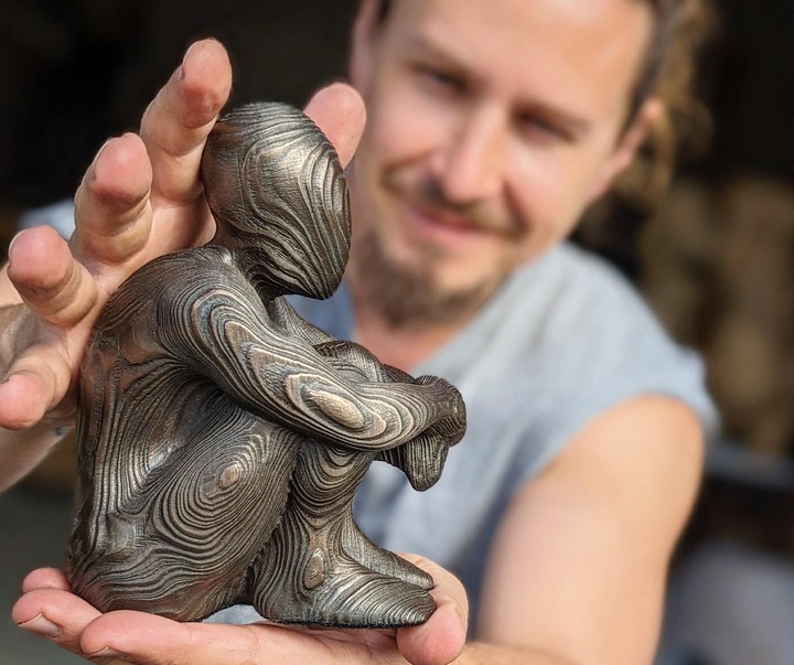 Gallery of Sculpture by Ed Elliott - UK
