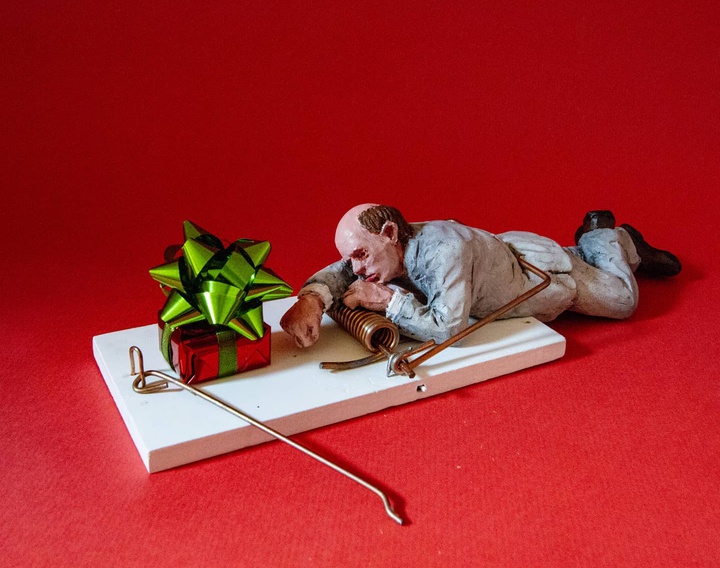 Gallery of Sculpture & Modern art by Isaac Cordal-Spain