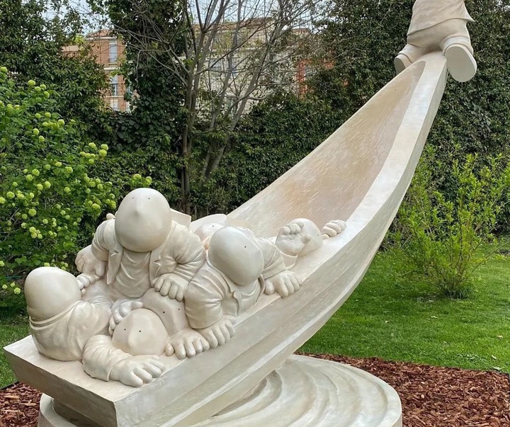 Gallery of Sculpture by Rodrigo De La Sierra - Mexico