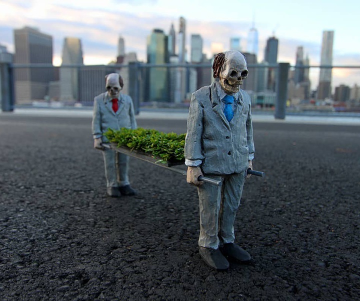 Gallery of Sculpture & Modern art by Isaac Cordal-Spain