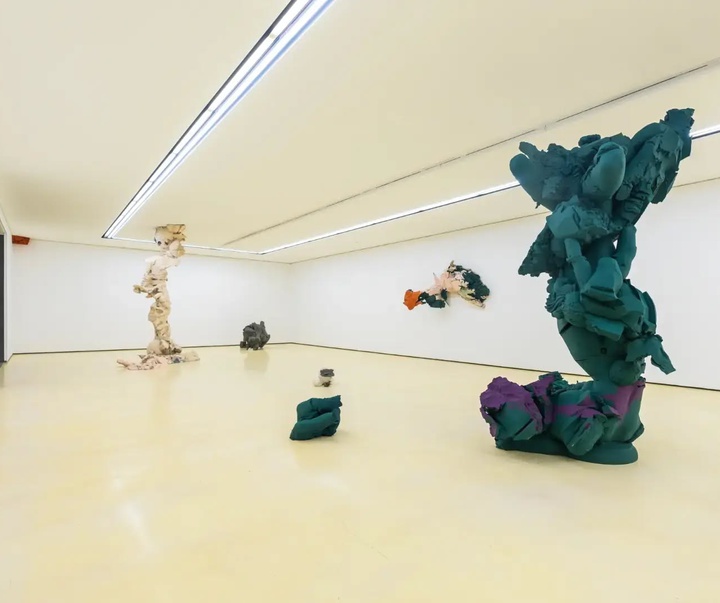 Gallery of Sculpture by ByungHo Lee - South Korea