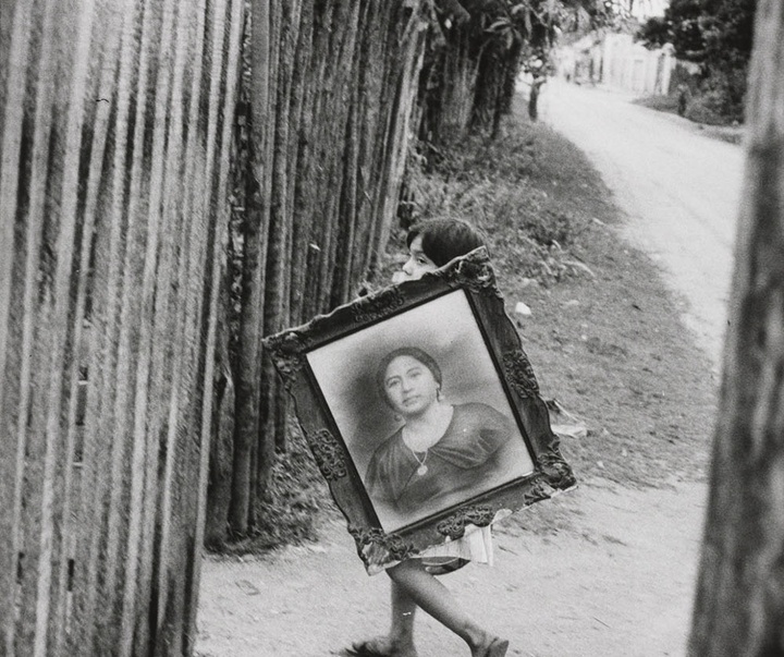 Gallery of Photos by Henri Cartier-Bresson-50s & 60s