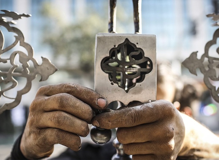 Gallery of Modern Art -  Alam Making (Symbolic art of Ashura) - Ashura Art