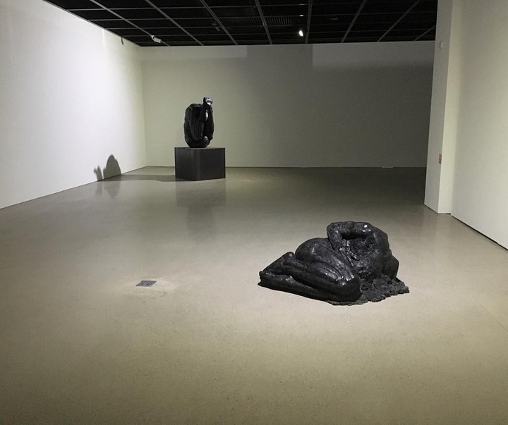 Gallery of Sculpture by Hwang Hak Sam - South Korea