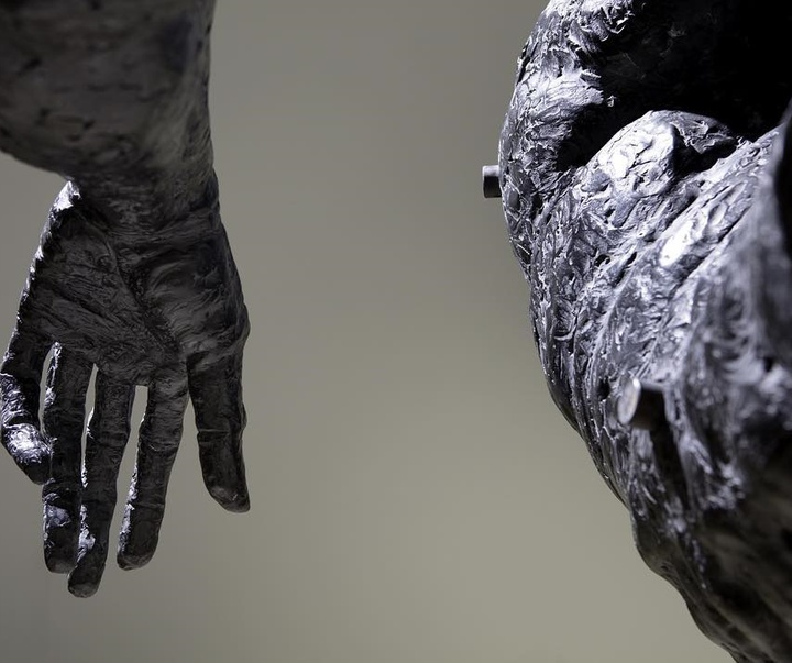 Gallery of Sculpture by Hwang Hak Sam - South Korea