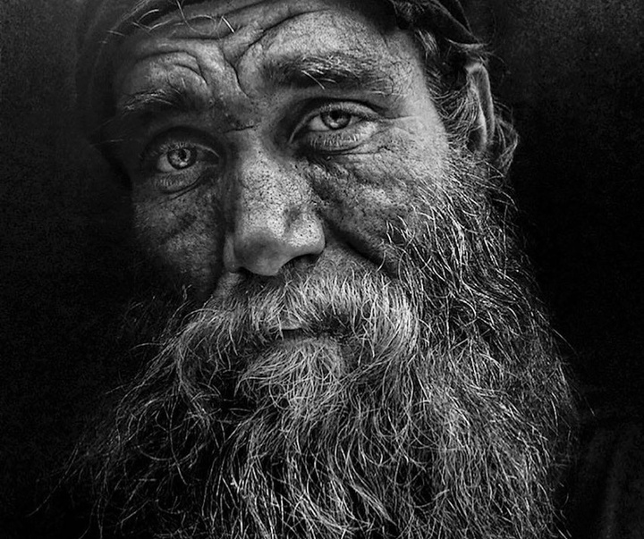 Gallery of photography by Lee Jeffries-USA