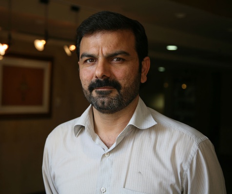 Hossein Esmati