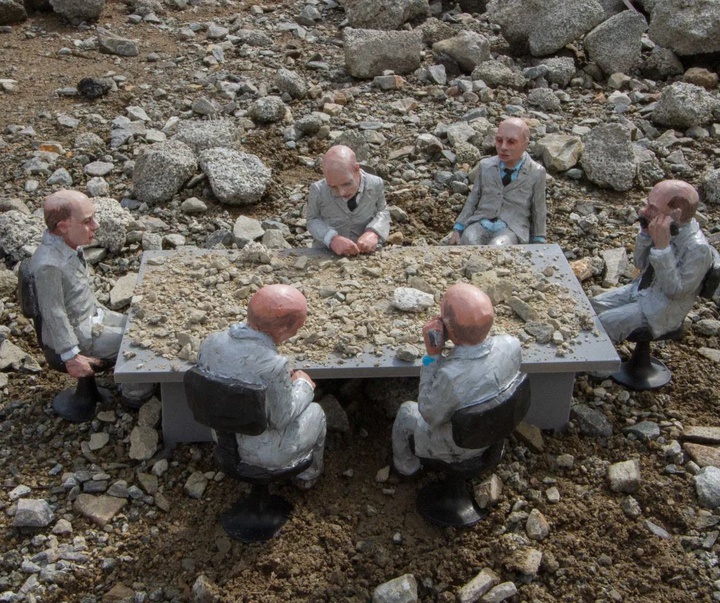 Gallery of Sculpture & Modern art by Isaac Cordal-Spain