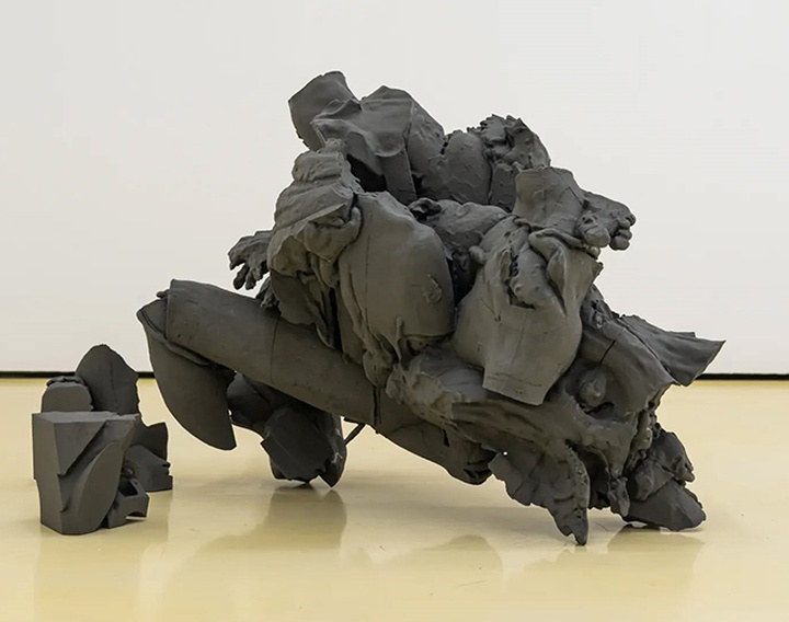 Gallery of Sculpture by ByungHo Lee - South Korea