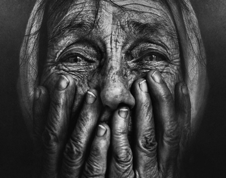 Gallery of photography by Lee Jeffries-USA