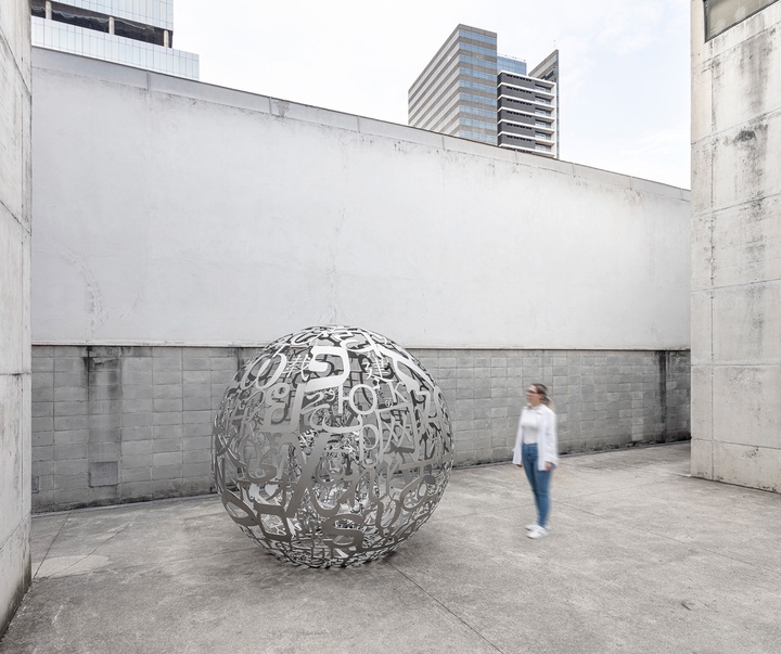 Gallery of Sculpture by Jaume Plensa - Spain