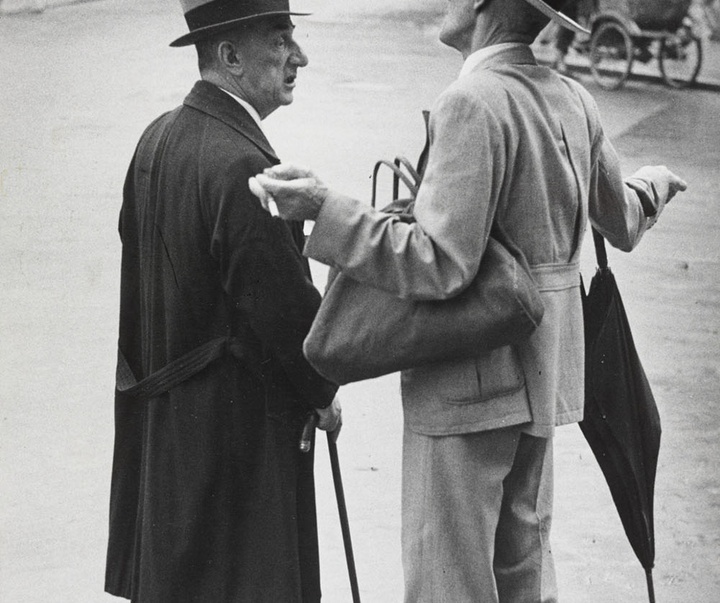 Gallery of Photos by Henri Cartier-Bresson-30s & 40s