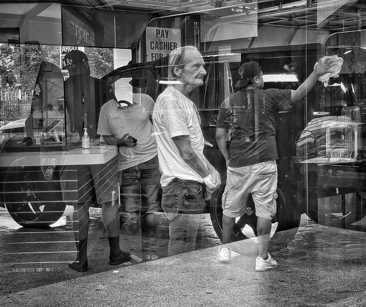 Gallery of Photography by David Guttenfelder - USA
