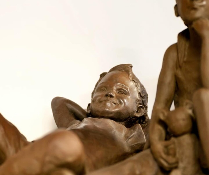 Gallery of Sculpture by Anne Laure Peres - France
