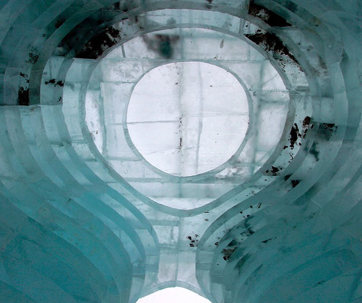 Gallery of Sculpture by Anish Kapoor - India