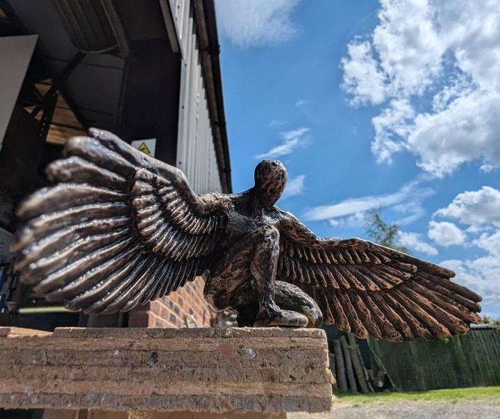 Gallery of Sculpture by Ed Elliott - UK