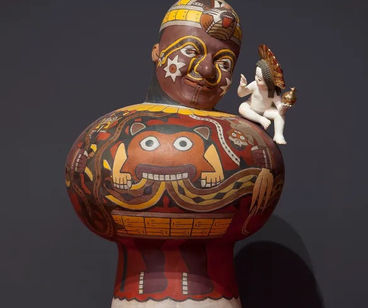 Gallery of Sculpture by Kukuli Velarde - Peru
