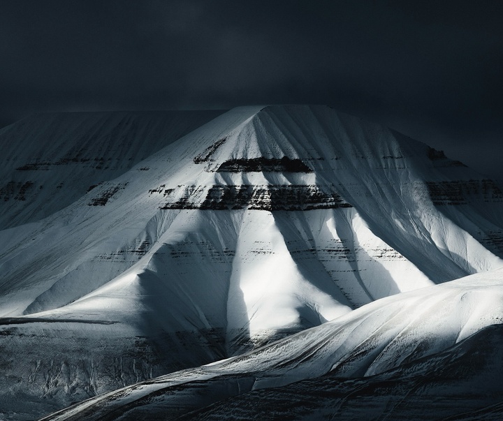 Gallery of Photography by Benjamin Hardman - Iceland