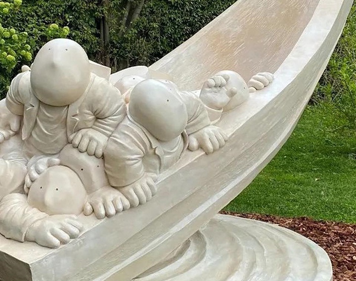 Gallery of Sculpture by Rodrigo De La Sierra - Mexico