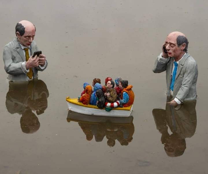 Gallery of Sculpture & Modern art by Isaac Cordal-Spain